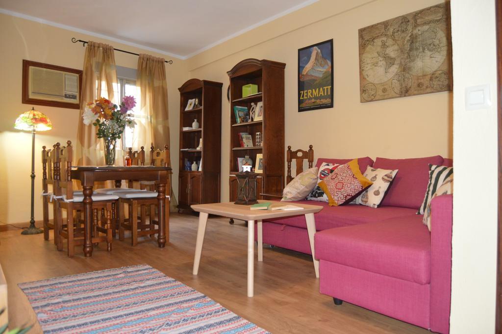 Romantic Apartment With Free Parking Севілья Екстер'єр фото